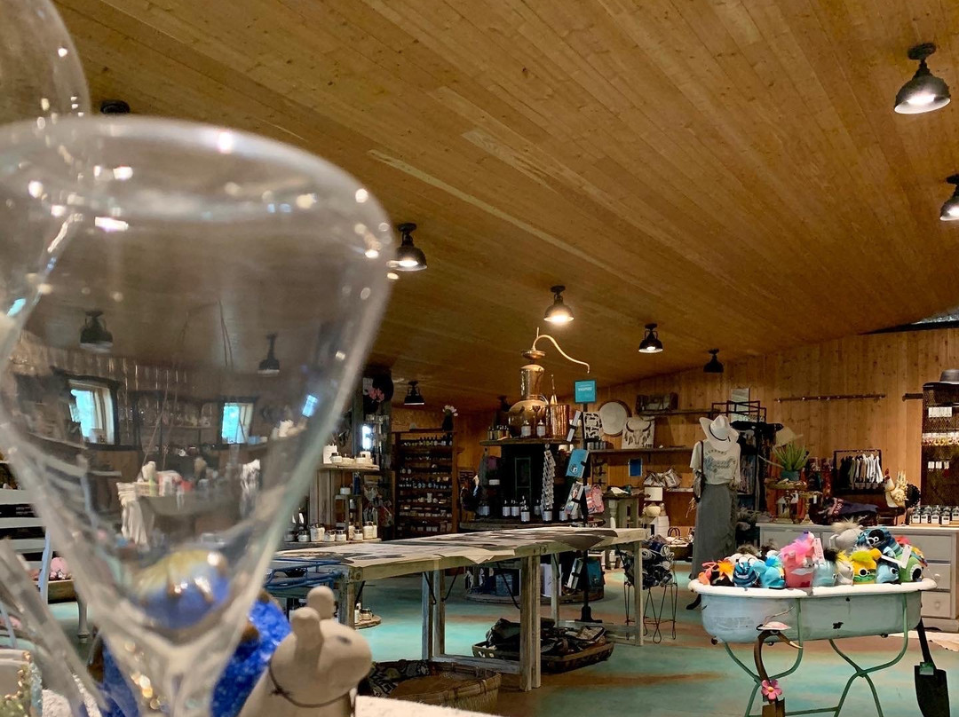 The Saskatoon Berry Farm-De Winton必去景点