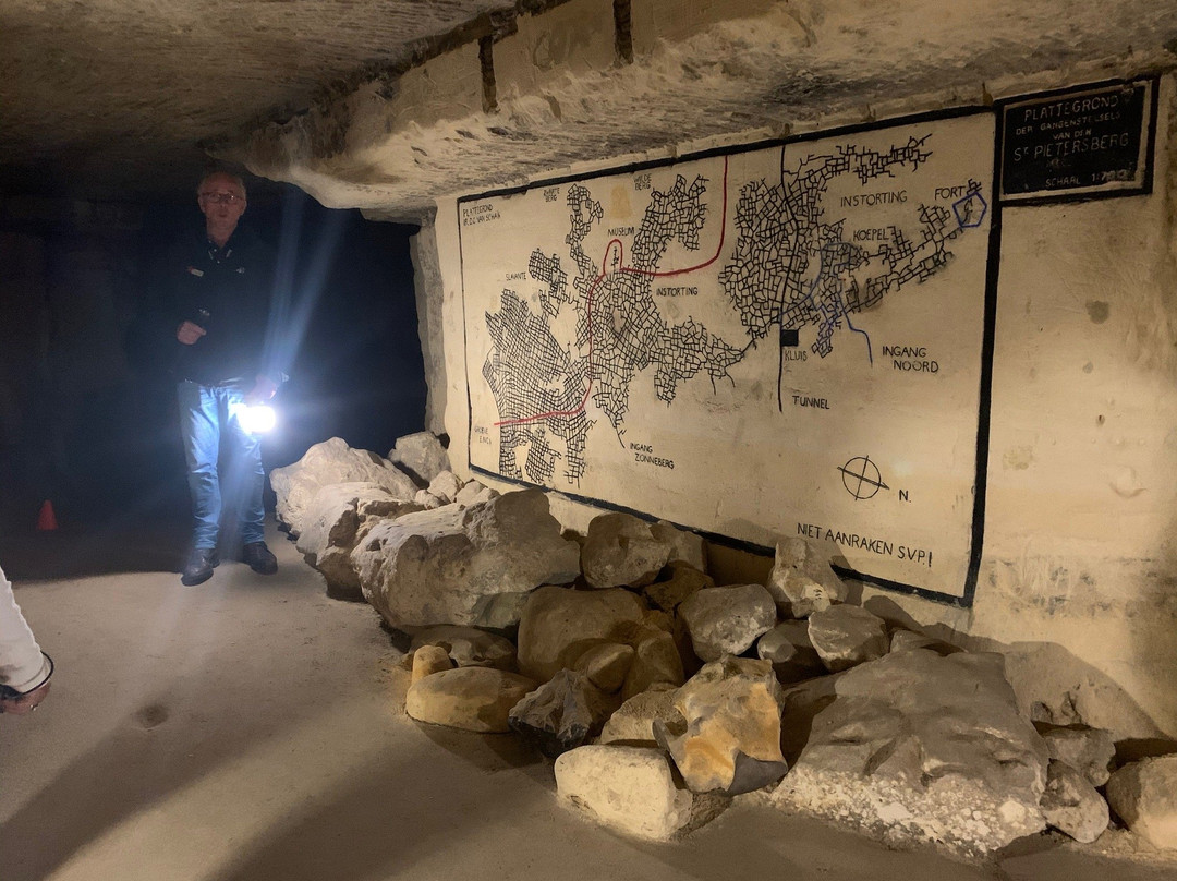 荷兰旅游景点-North Caves Maastricht Underground
