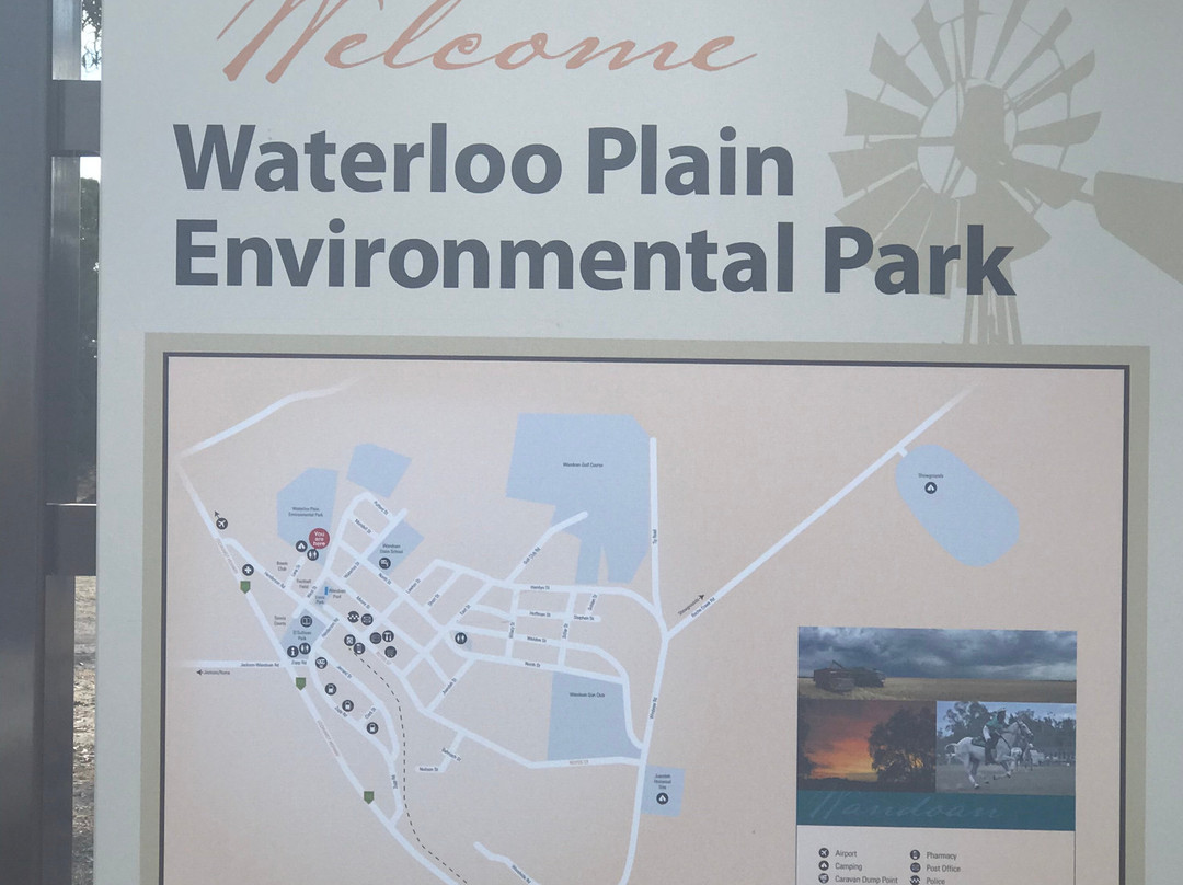 Waterloo Plains Environmental Park景点图片