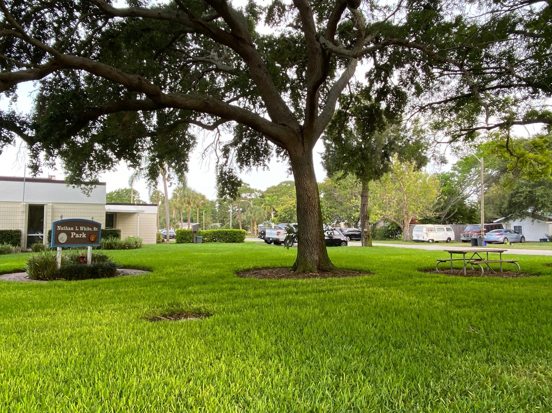 Nathan L White Sr Park-Gulfport必去景点