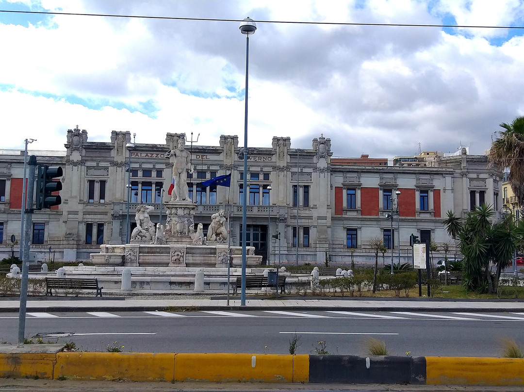 Fontana di Nettuno景点图片