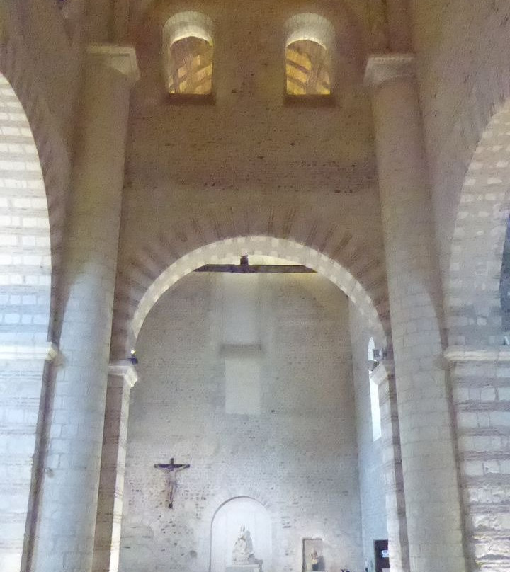 Collegiale Saint-Martin景点图片