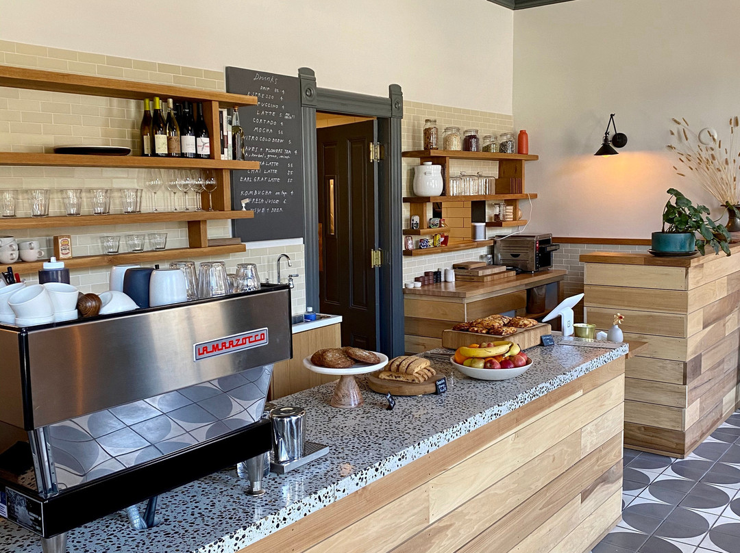 Thatcher Hotel主图