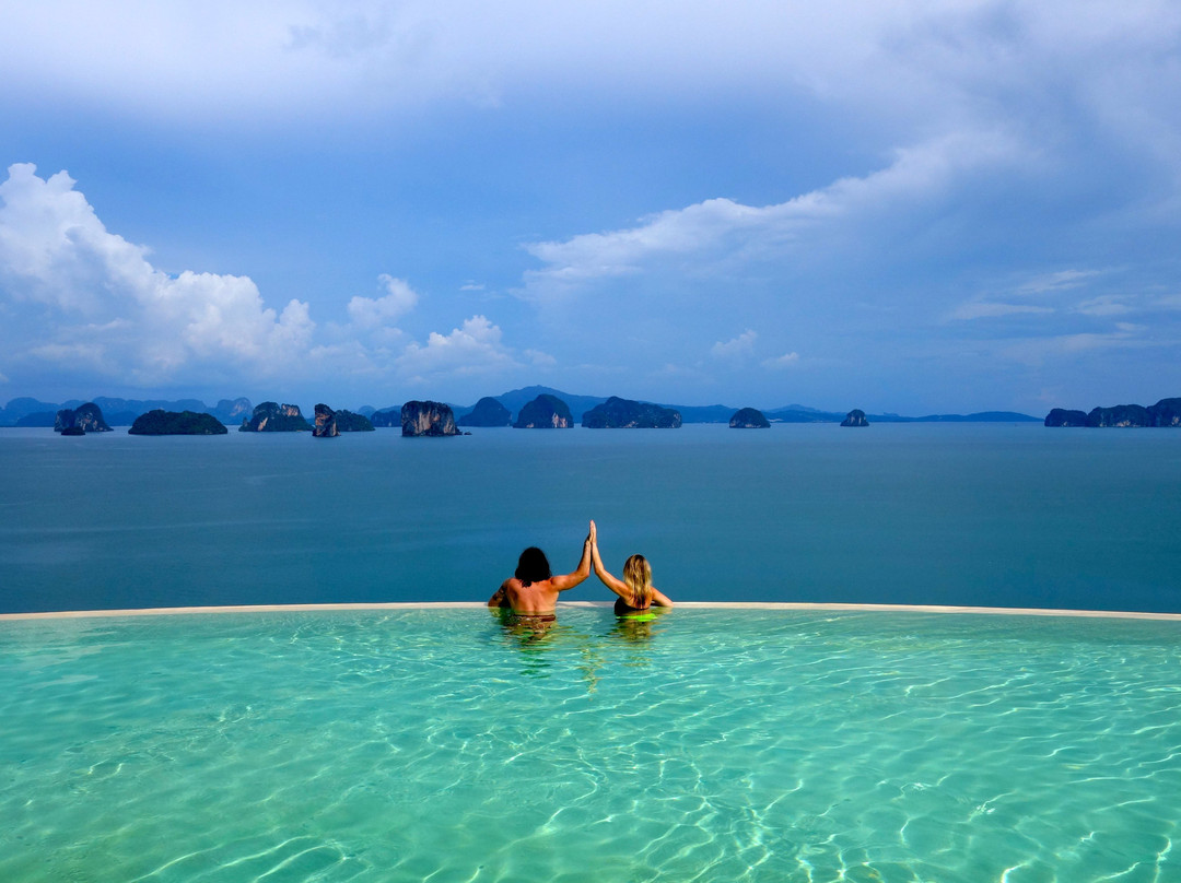 Smiling Albino-曼谷必去景点