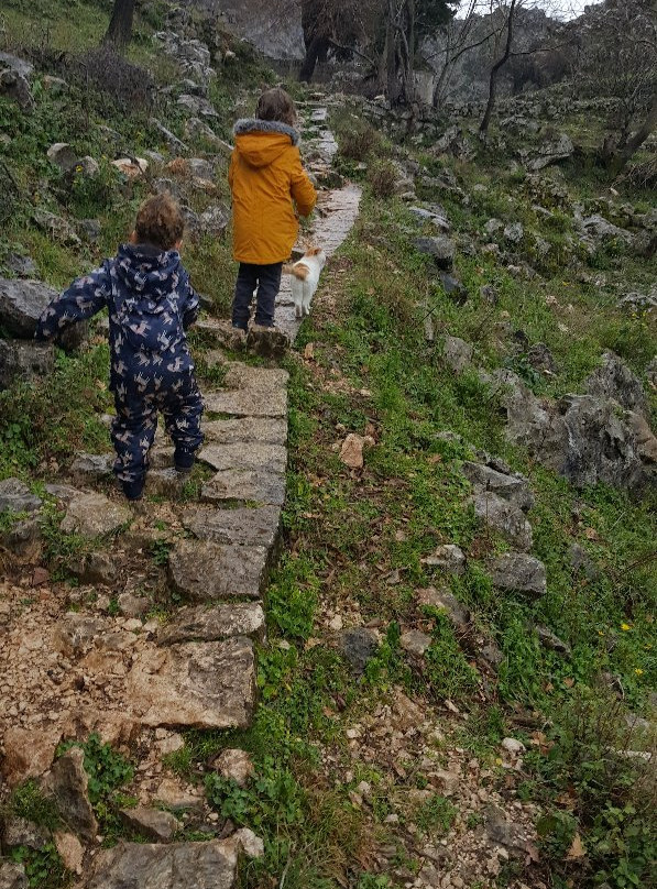 Ladder of Kotor-Spiljari必去景点