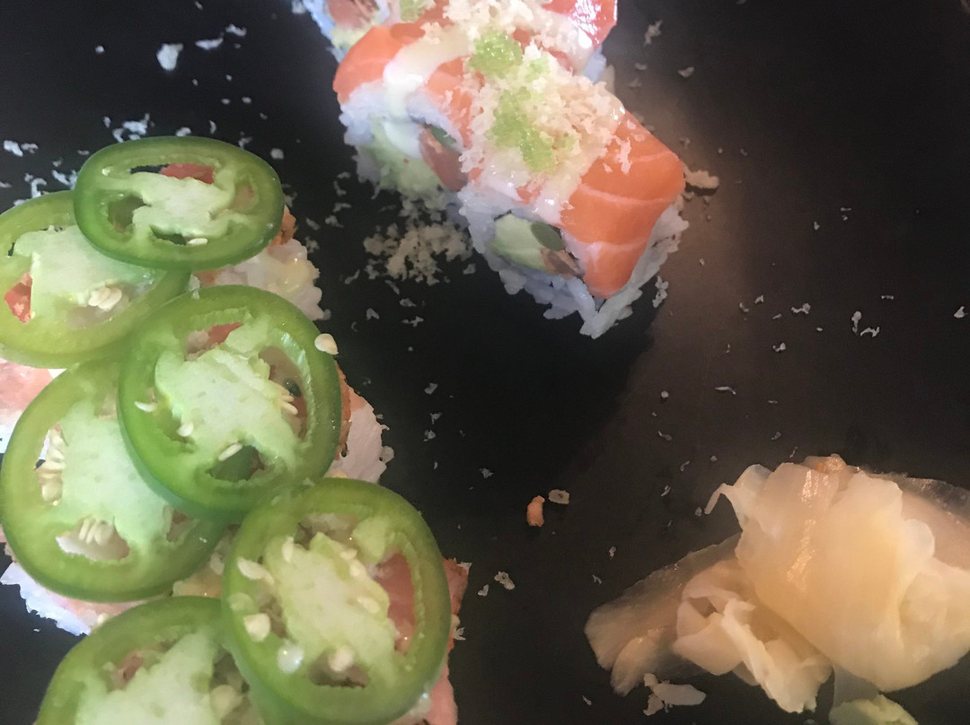 Fuji Sushi & Asian Grill