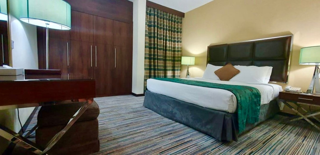 凤凰广场公寓酒店主图