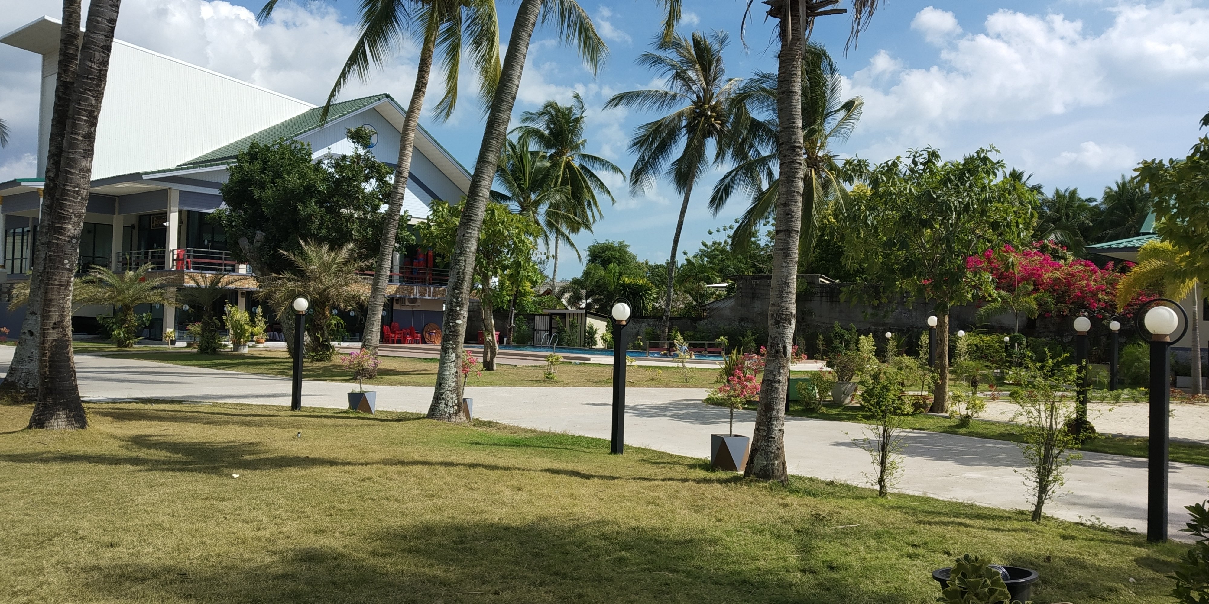 The Coco Grand Chalet Pakbara-官方