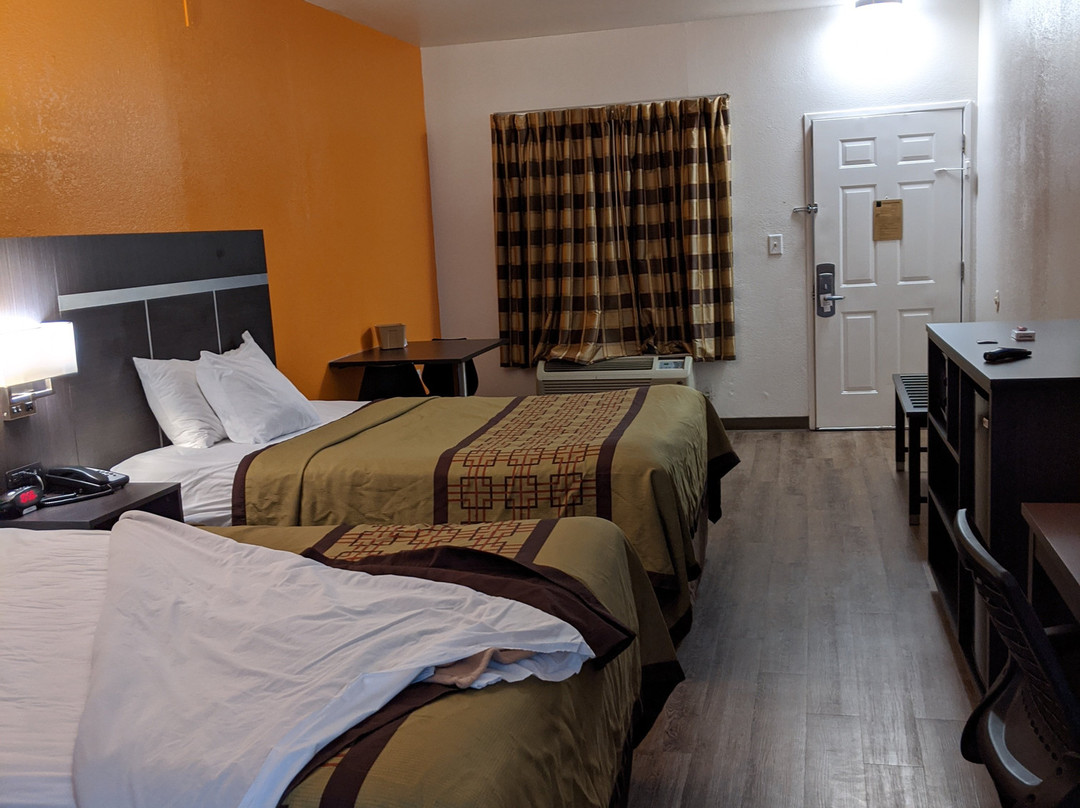 Days Inn by Wyndham Lexington主图