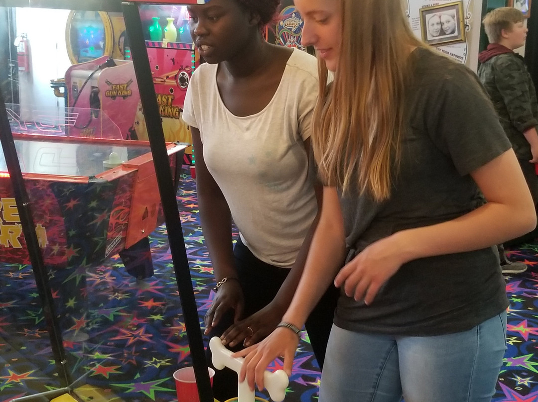 Duffy's Fun Center-布鲁克斯必去景点