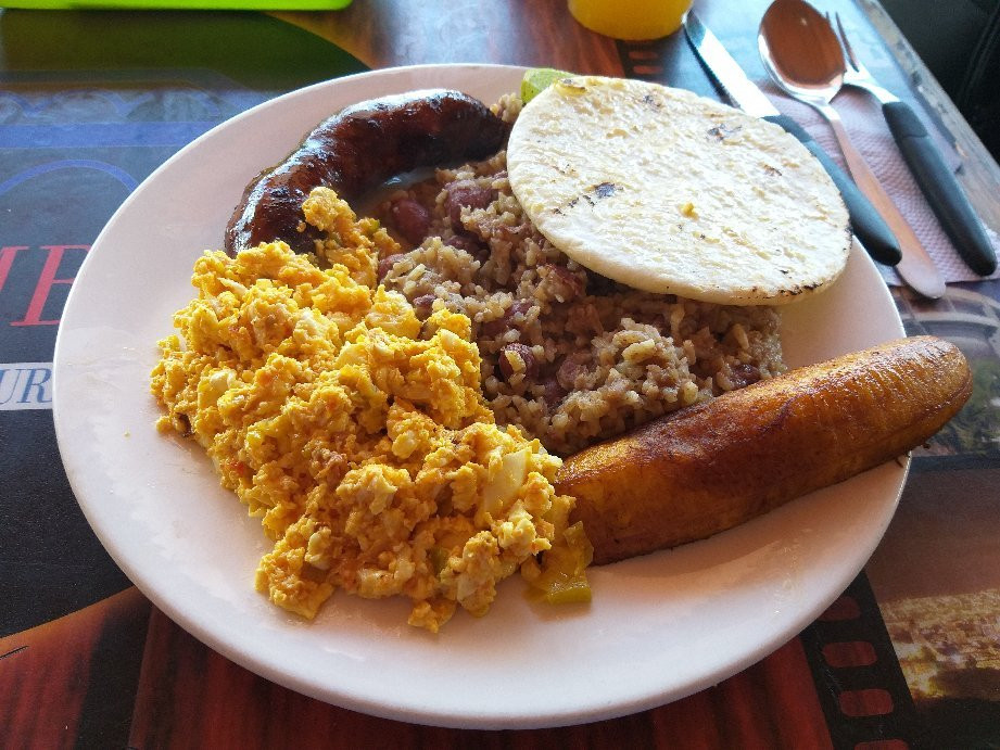 Hotel y Restaurante Los Cambulos主图