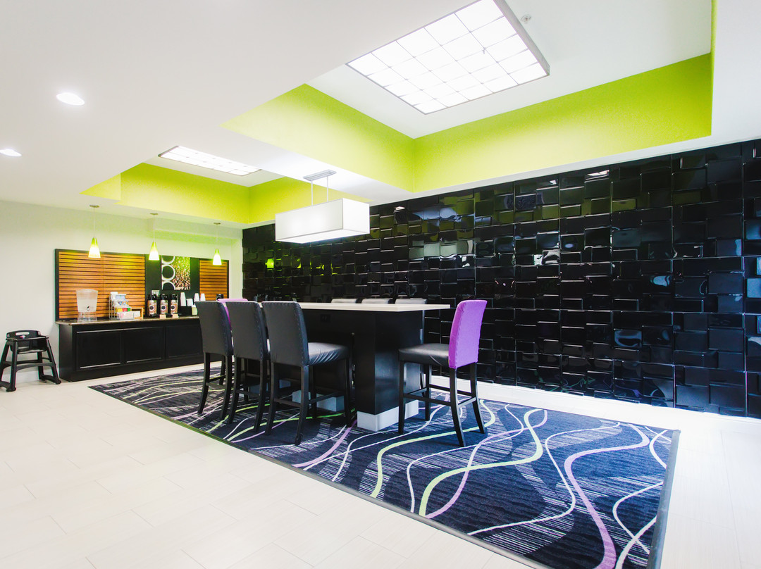 Palacio Royale Inn Signature主图