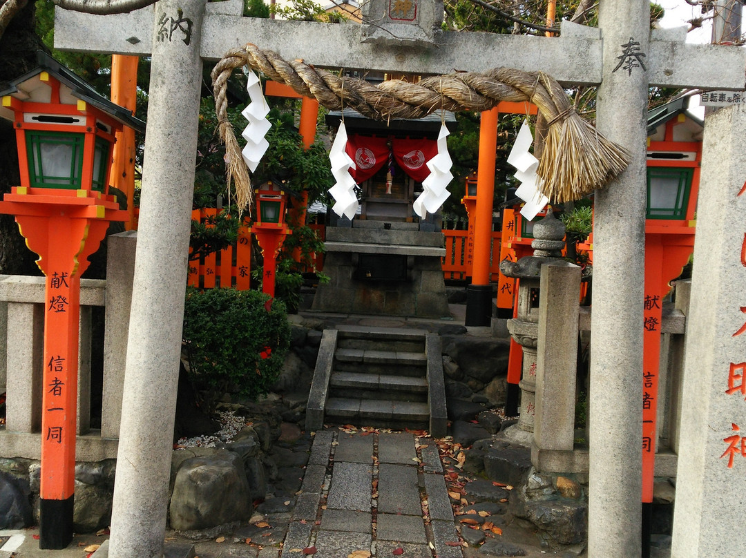 Tatsumi Daimyojin Shrine景点图片