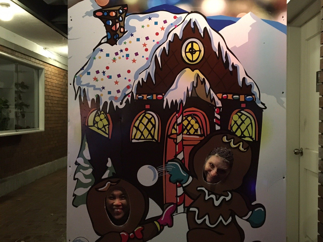 Park & Tilford Gardens-北温哥华必去景点