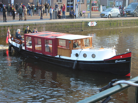 Sebi Boat Tours-阿姆斯特丹必去景点
