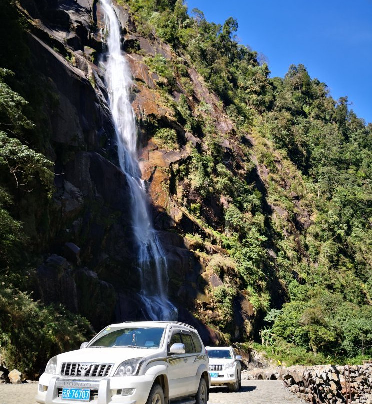 独龙江河谷-贡山独龙族怒族自治县必去景点