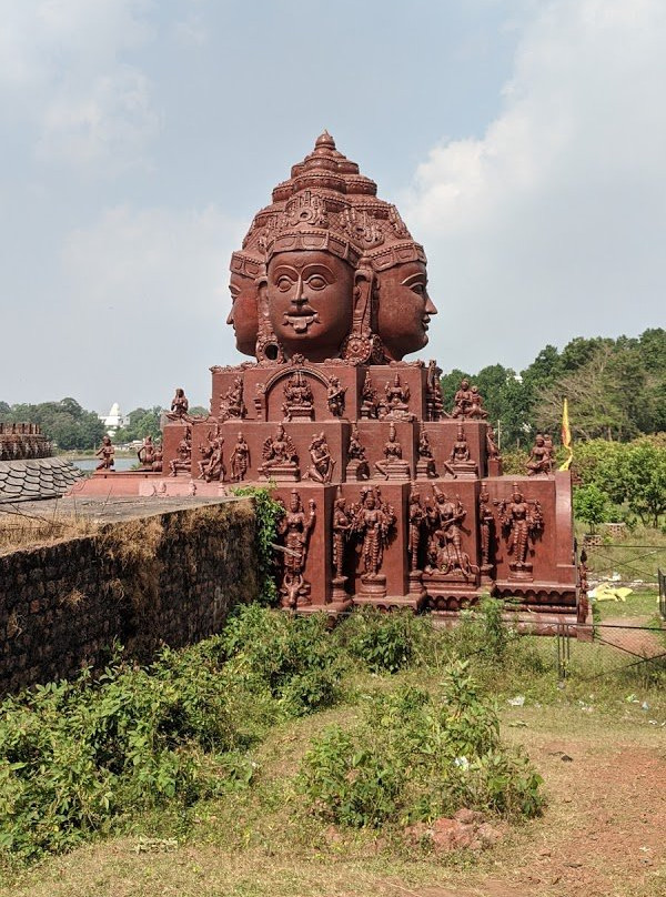 Shri Yantra Mandir-Amarkantak必去景点