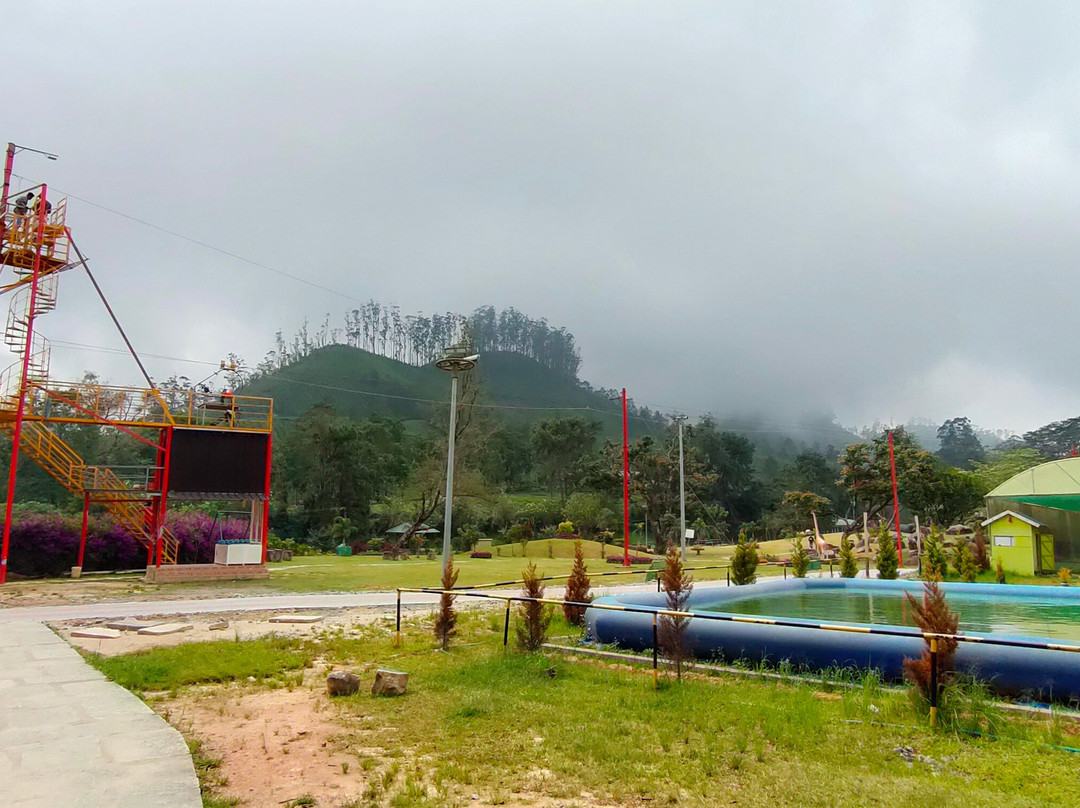 Blossom Hydel Park景点图片
