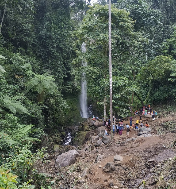 Mak Kunyana Waterfall-Tanggamus必去景点