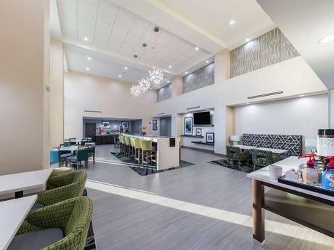 Hampton Inn & Suites Pryor主图