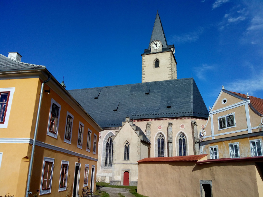 The Church of St. Nicholas景点图片