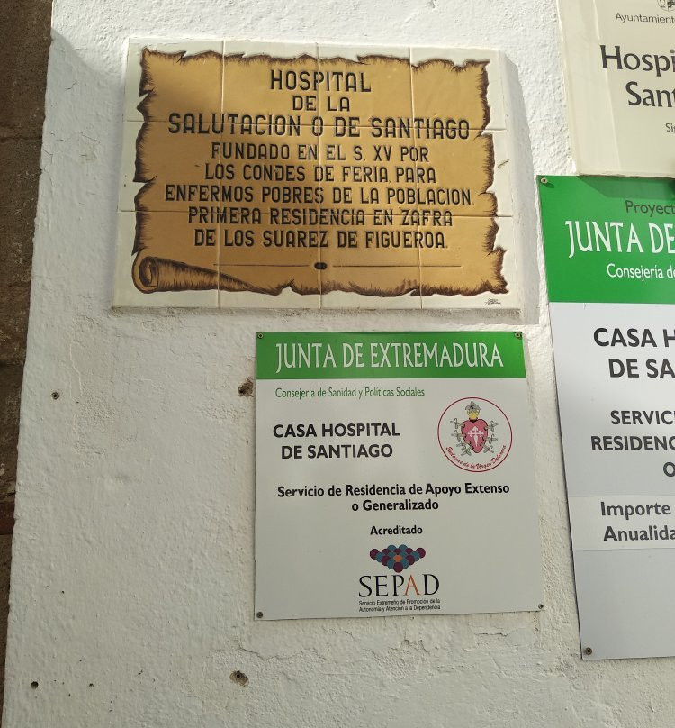Hospital De Santiago景点图片