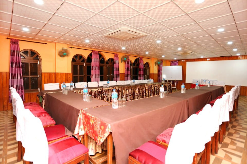 Avocado and Orchid Resort主图