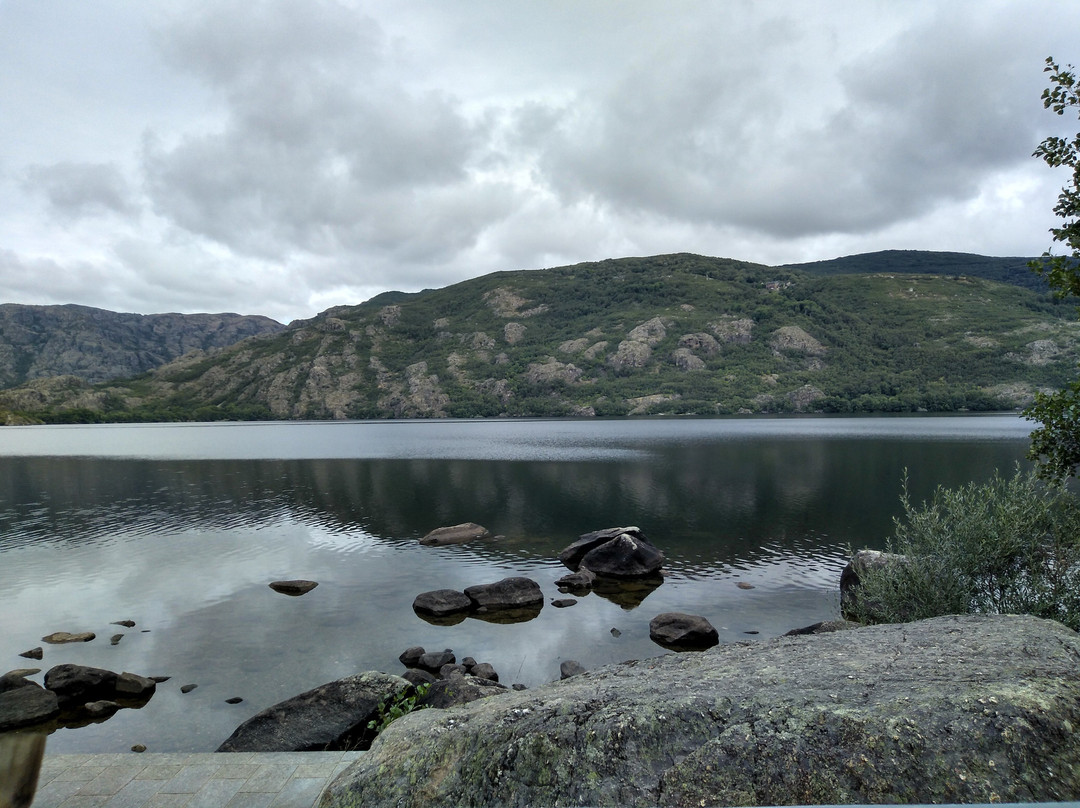 Sanabria Lake Natural Park景点图片