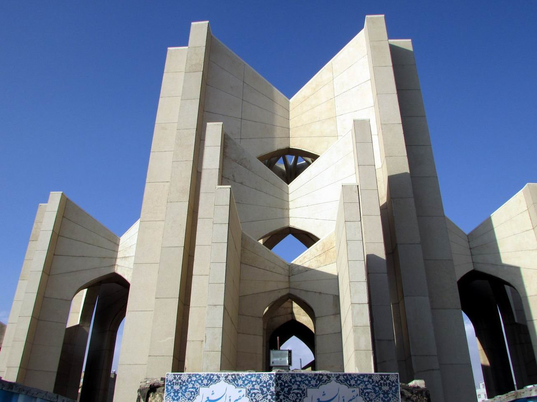 Poets Tomb (Maqbaratol Shoara)-Tabriz必去景点