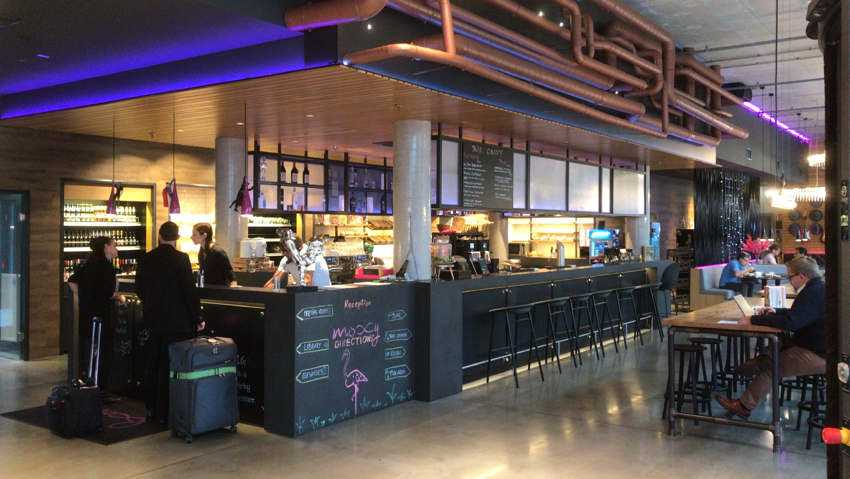 MOXY Ludwigshafen-餐饮