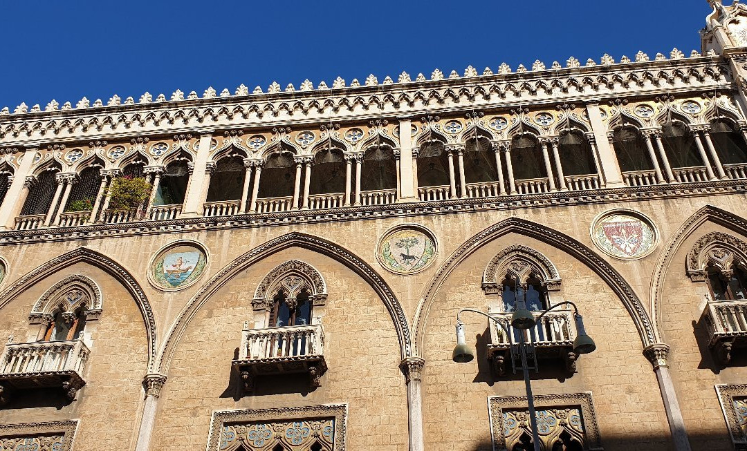 Palazzo Fizzarotti-巴里必去景点