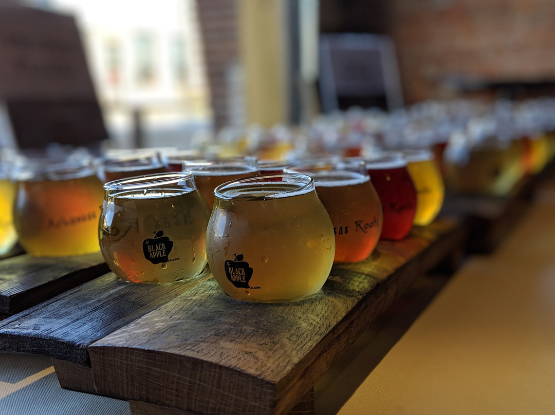 Black Apple Hard Cider-Springdale必去景点