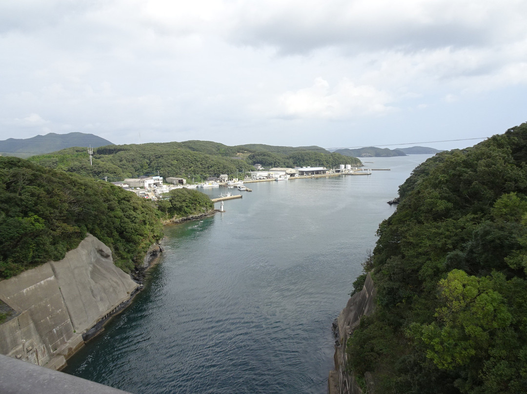 Manzeki Bridge-对马市必去景点