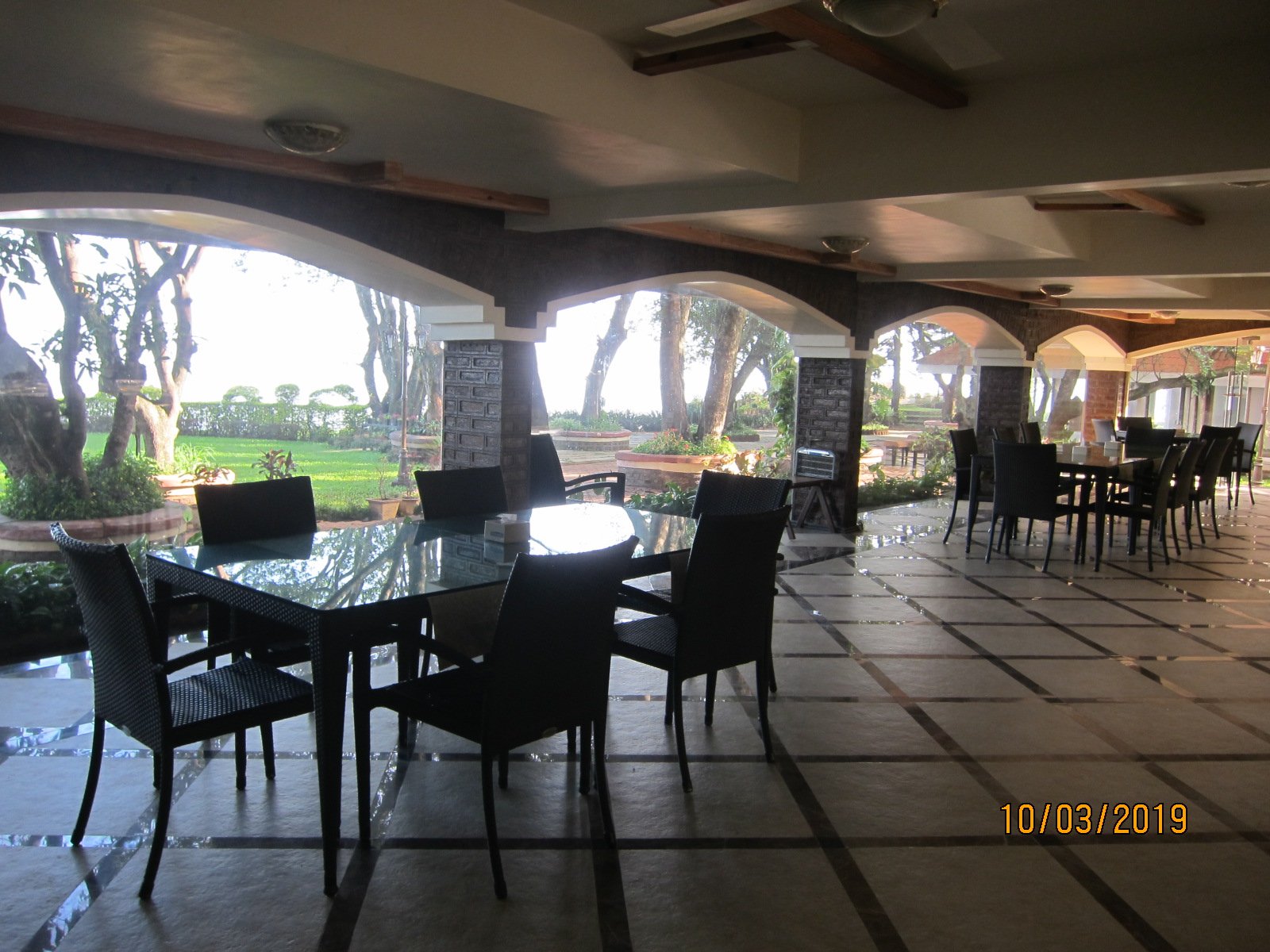 Valley View Grand Resort, Panhala-餐饮