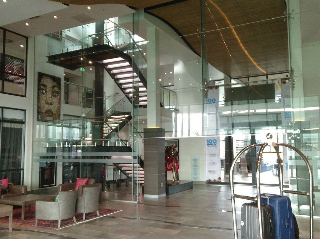 Legend Hotel Lagos Airport, Curio Collection by Hilton主图
