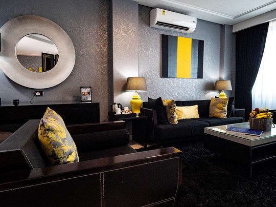 Oak Plaza Hotel East Airport主图