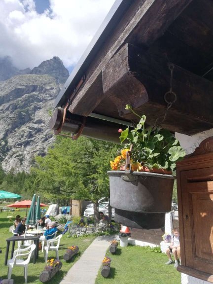 Chalet Val Ferret Restaurant & Hotel-餐饮