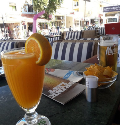 Social Cafe Bar-Platanias必去景点