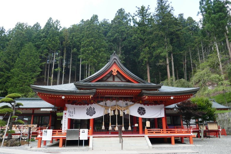 Kanazakura Shrine景点图片