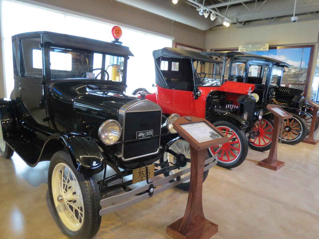 Dahl Auto Museum-拉克罗斯必去景点