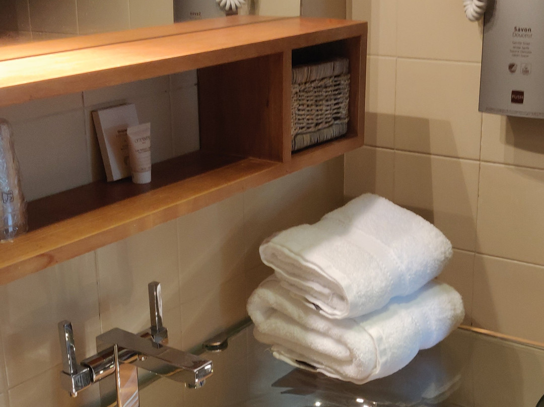 Hotel les Ancolies主图