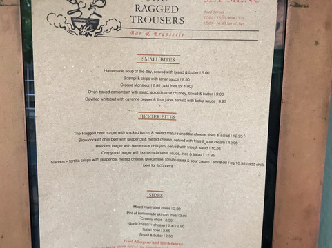 The Ragged Trousers Bar-皇家滕布里奇韦尔斯必去景点