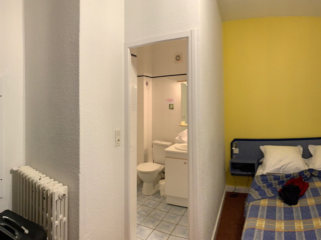 阿鲁姆酒店主图