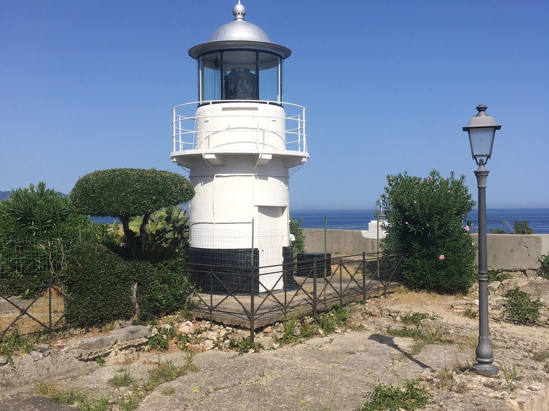 Lighthouse Scilla景点图片