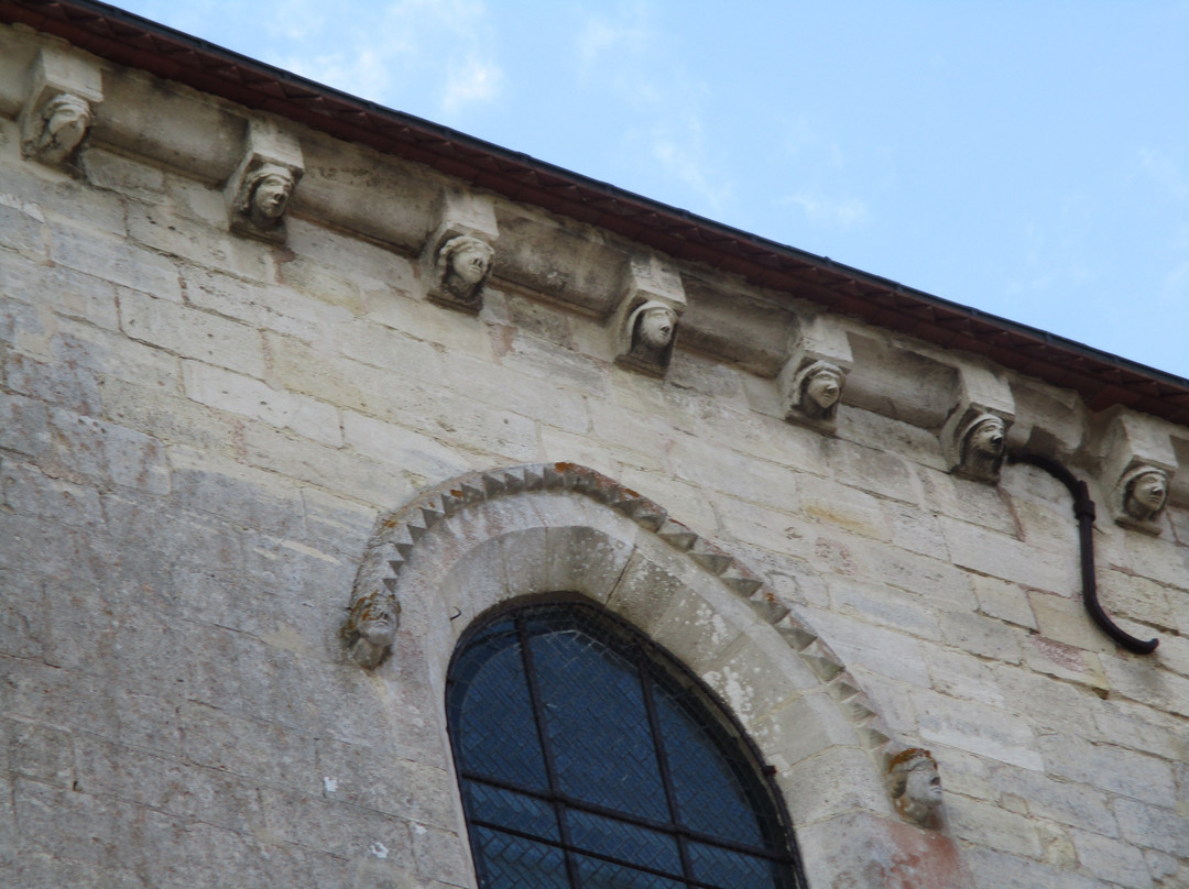 Abbaye Saint-Jean Aux Bois景点图片