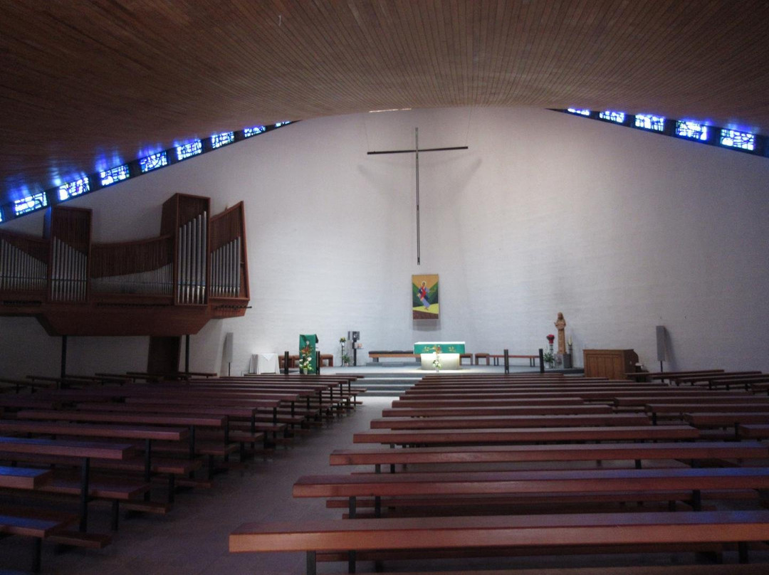 Eglise Notre Dame de l'Annonciation-Trois-Epis必去景点