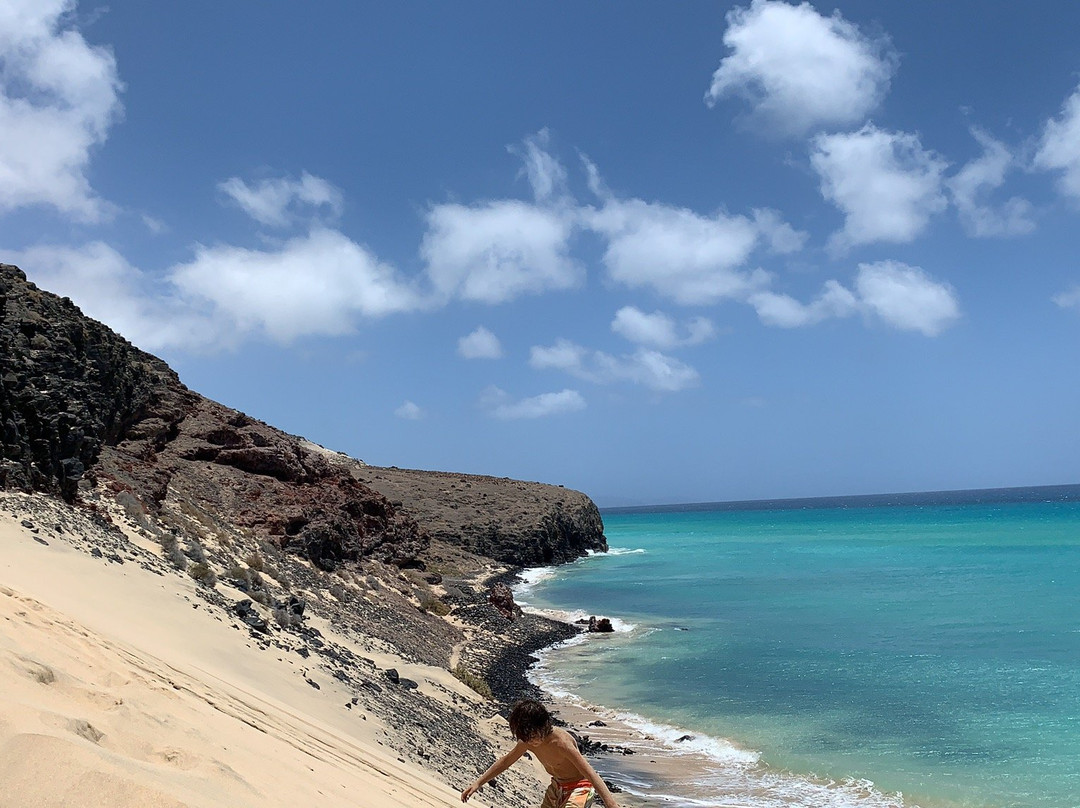 Playa de Mal Nombre景点图片