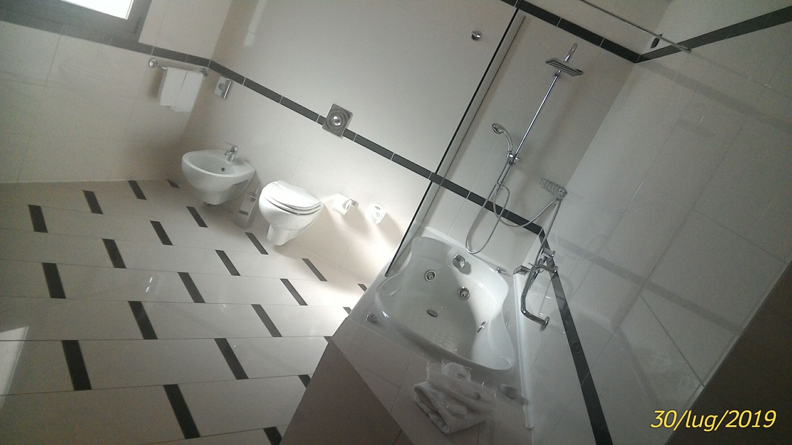 AS Hotel Cambiago-浴室