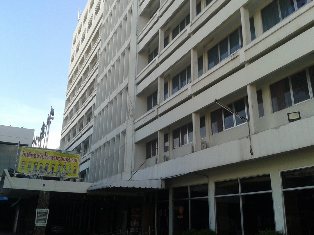 春苏让酒店主图