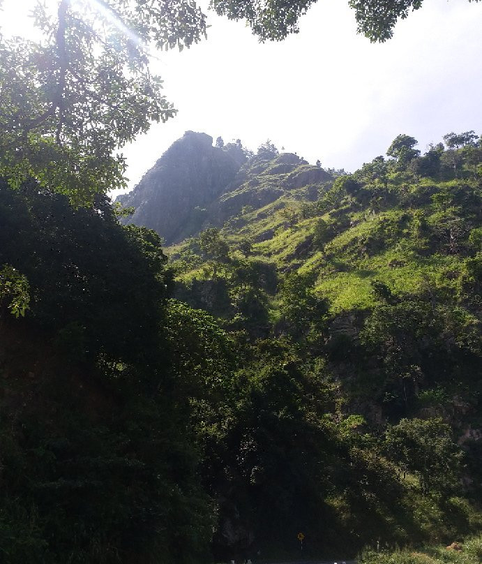 Kirigalpoththa Hike-Ohiya必去景点